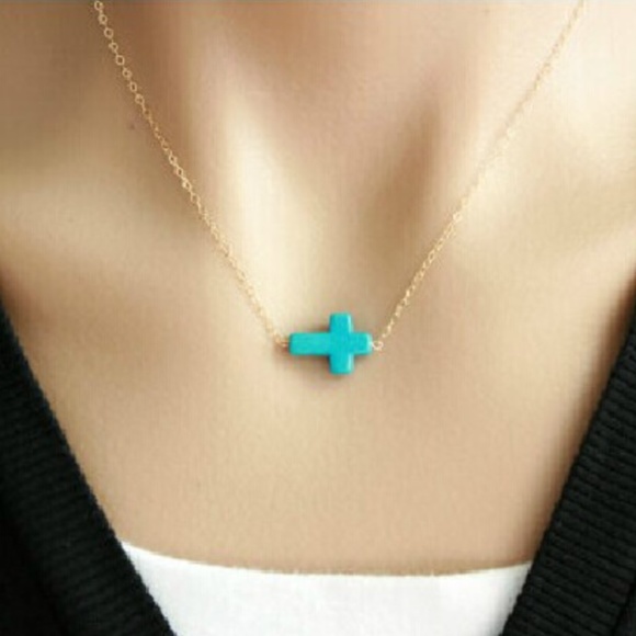 Jewelry - cross necklace